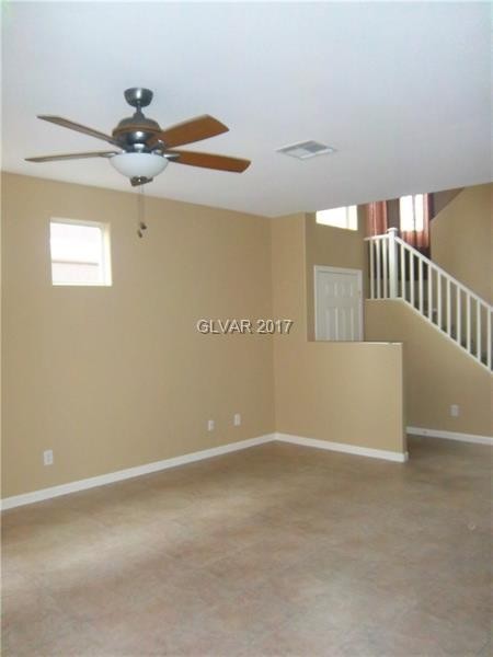 3 beds, 2.5 baths, $1,895