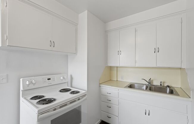 3700 Washington Blvd