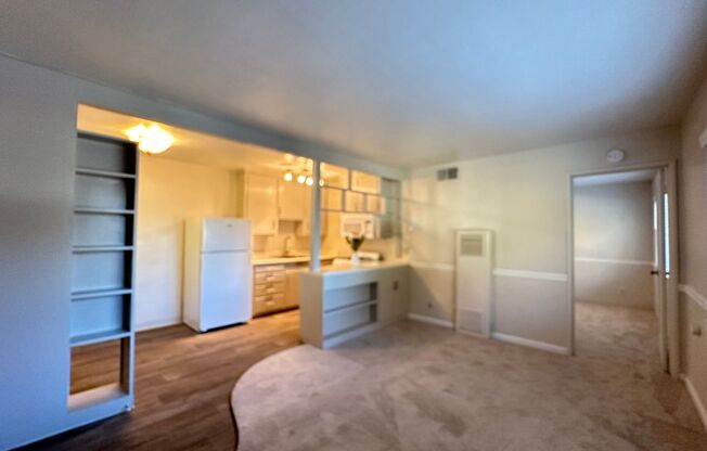 1 bed, 1 bath, $1,575, Unit 07