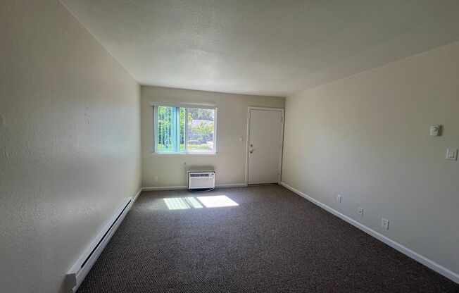 1 bed, 1 bath, 590 sqft, $2,250, Unit 777-253