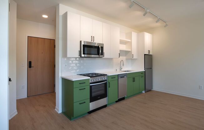 Studio, 1 bath, 394 sqft, $1,236, Unit 307