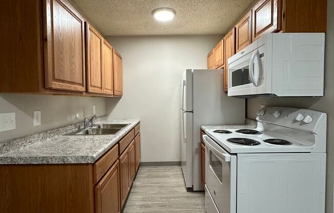 1 bed, 1 bath, 540 sqft, $675, Unit 17