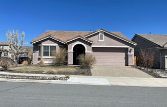 Kiley Ranch 3 bedroom 2 bath- Available NOW