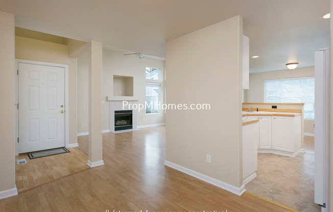 Elegance and Ease in Beaverton: A Home Designed for You! Close to Nike & Intel!