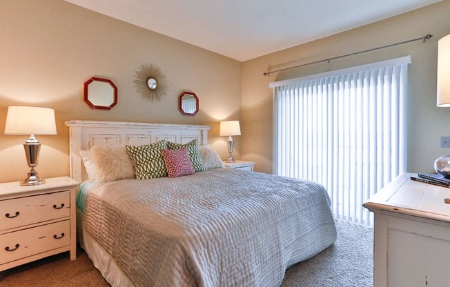 Interiors Spacious Bedrooms at LangTree Lake Norman Apartments, Mooresville, 28117