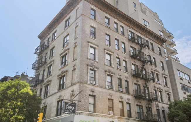 242 East 10th St