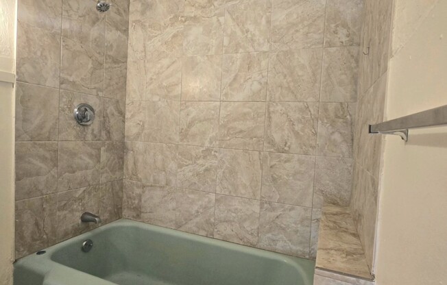 1 bed, 1 bath, 800 sqft, $2,000, Unit 1