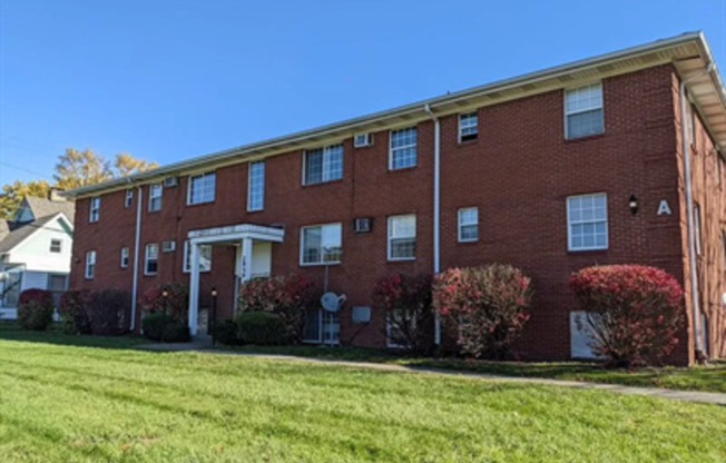 2859 S Meridan St  2826 S Pennsylvania St
