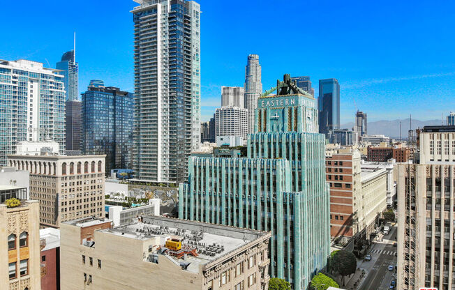 1 bed, 1 bath, 1,190 sqft, $3,200, Unit 310