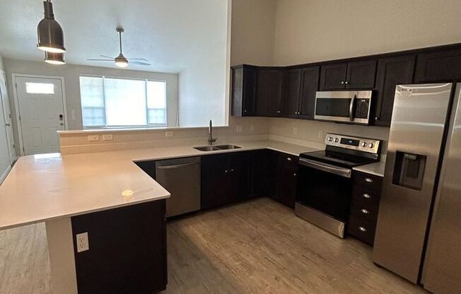 3 beds, 2 baths, 1,200 sqft, $2,100