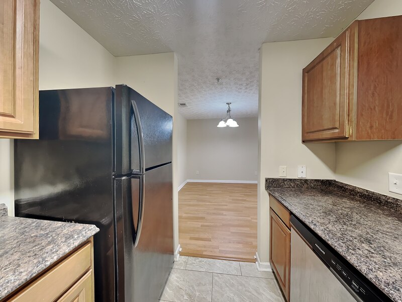 4101 FAIRINGTON CLUB DR