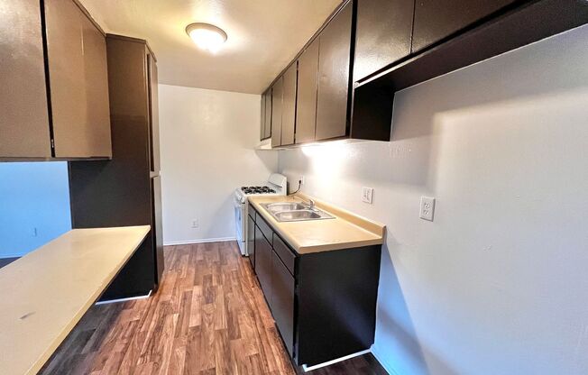 1 bed, 1 bath, $1,295, Unit 208