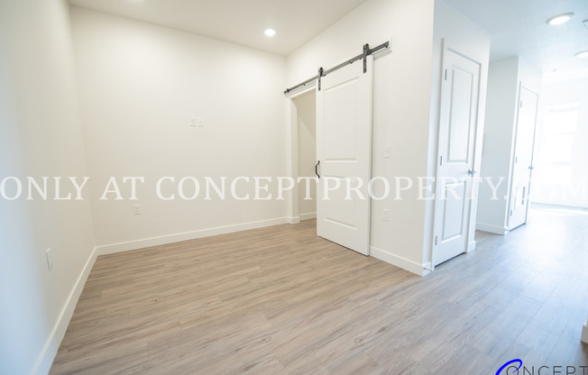 Studio, 1 bath, 400 sqft, $1,449, Unit 206
