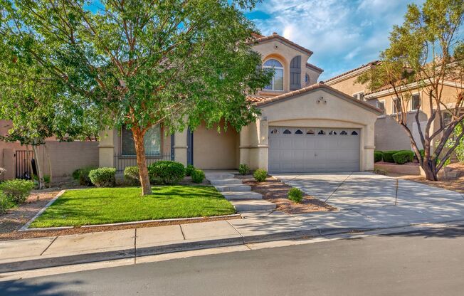 *NO CARPET* MOVE-IN READY 3-BEDROOM HOME IN SUMMERLIN GATED COMMUNITY!