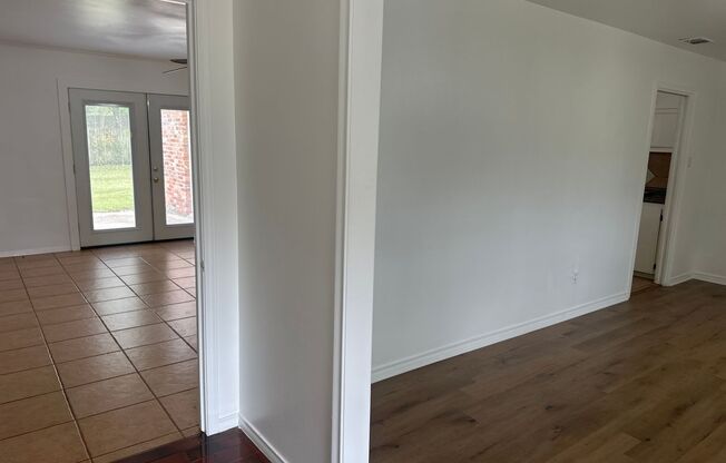 2213 Suanne ~ Spacious & Convenient