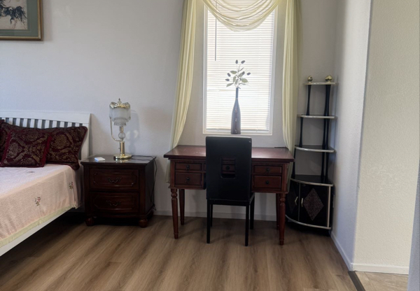 15111 HEMLOCK