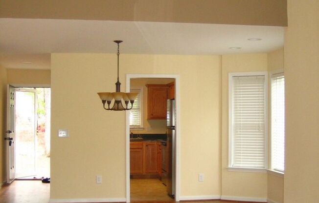Great townhome near Crabtree Valley Mall