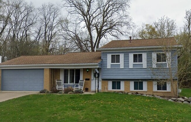 243 RANDALL DR