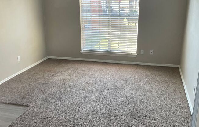 Studio, 1 bath, $1,322, Unit 938