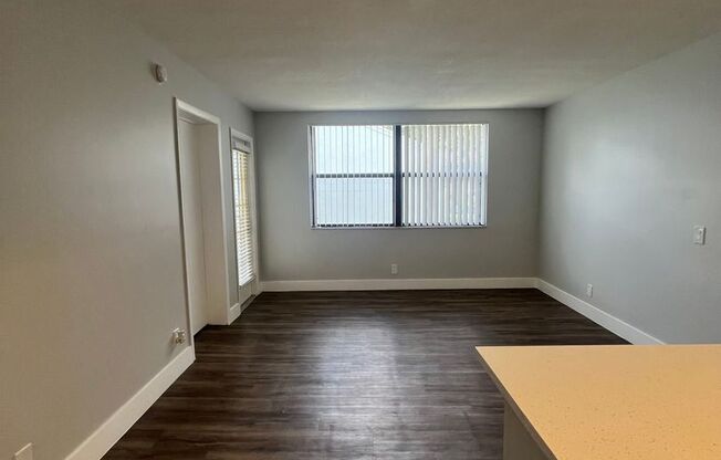 1 bed, 1 bath, $1,750, Unit #7-21