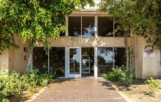 7800 Topanga Canyon Blvd, 316