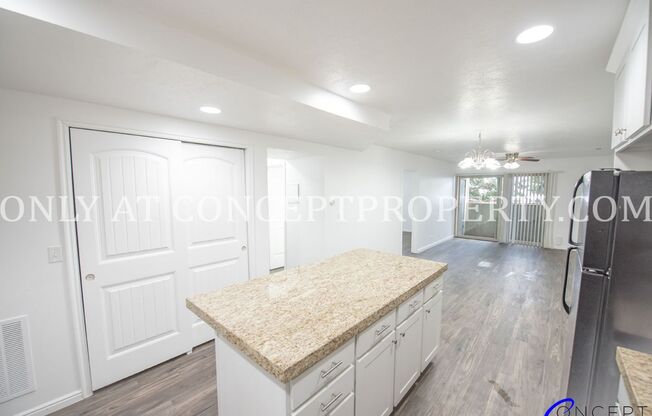 2 beds, 1 bath, 900 sqft, $1,299, Unit 07 R