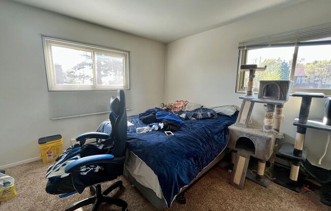 2 beds, 1.5 baths, $1,350, Unit 110