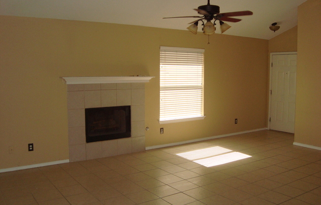 Northeast El Paso 3bed/2bath