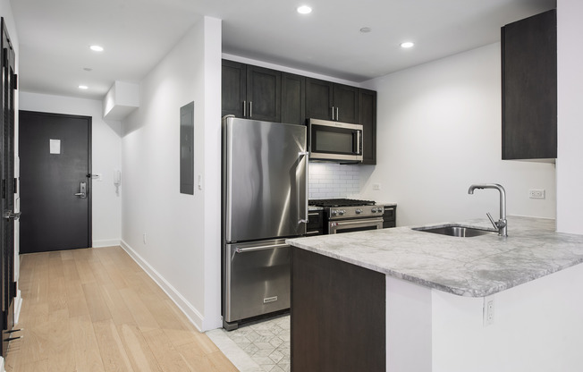 1 bed, 1 bath, $6,195, Unit 213205