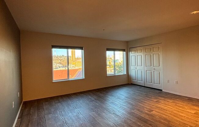 Studio, 1 bath, 580 sqft, $1,650, Unit 6-D