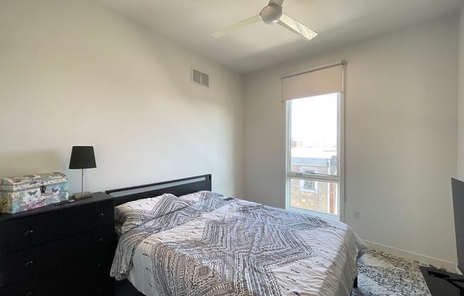2 beds, 2 baths, $1,645, Unit 302