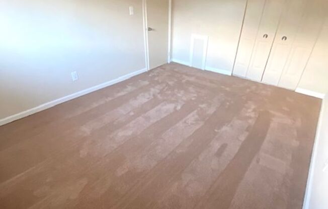 1 bed, 1 bath, 625 sqft, $1,270, Unit D09