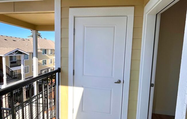 2 beds, 1 bath, $1,875, Unit E309