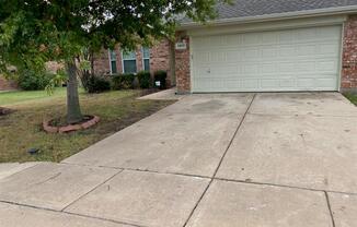 11413 LAUREN WAY