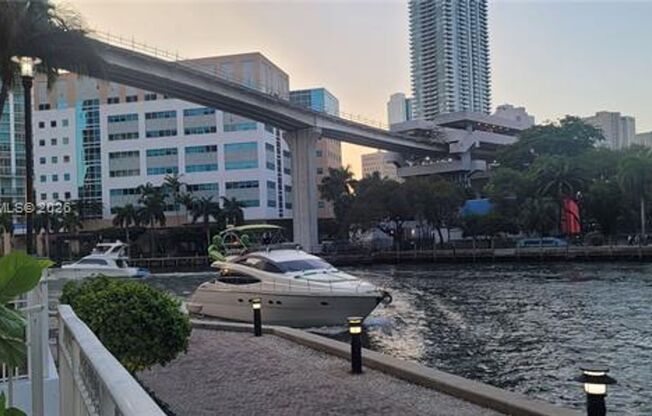 2 beds, 2 baths, $3,500, Unit # 1110