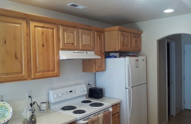 2 beds, 1.5 baths, $1,500, Unit 652 W 800 N # 127