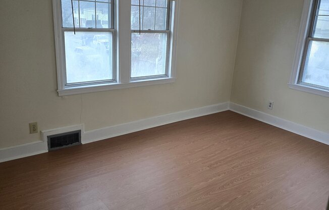 155 GLENWOOD AVE