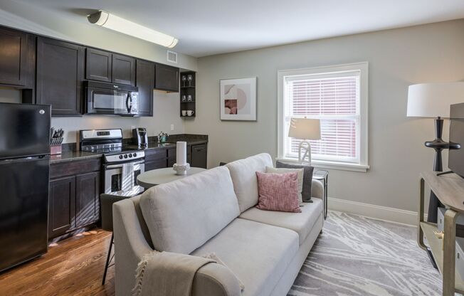1 bed, 1 bath, 409 sqft, $980, Unit L-309