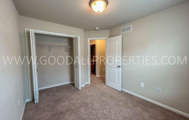 3 beds, 2.5 baths, $1,725