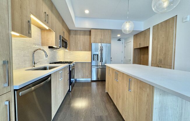 1 bed, 1 bath, $2,850, Unit # 1605