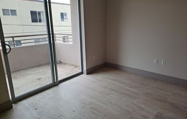 1 bed, 1 bath, 650 sqft, $3,210, Unit 10534 - 205