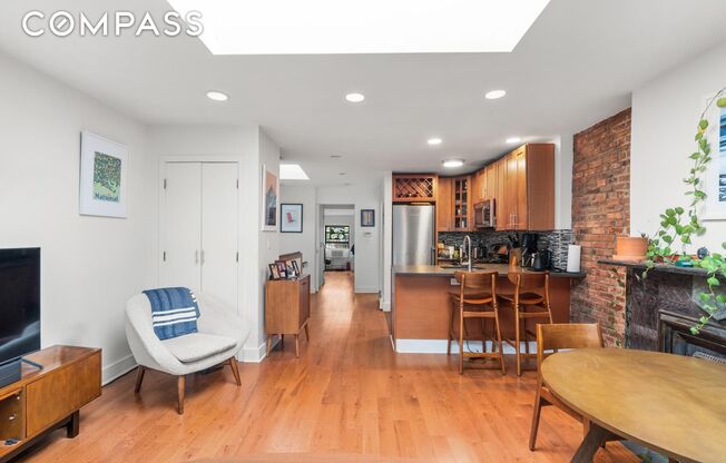 67 GATES AVE