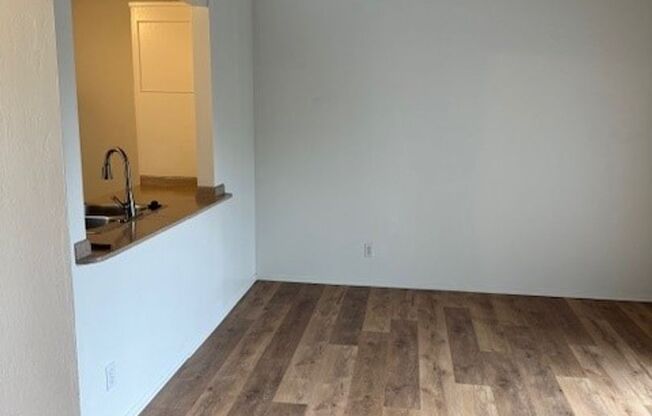 1 bed, 1 bath, 600 sqft, $2,650, Unit 16