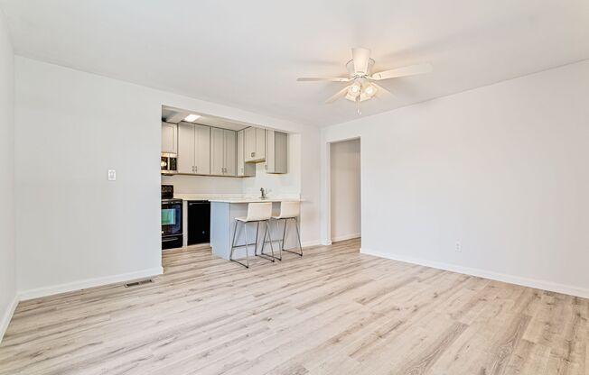 1 bed, 1 bath, $1,400