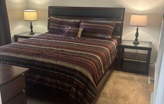 2 beds, 2 baths, $2,200, Unit # 212