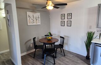 1 bed, 1 bath, 704 sqft, $1,164