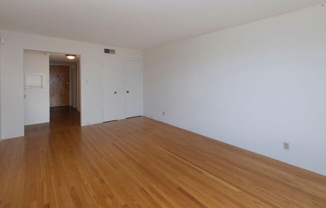85 Heather Avenue (353r)