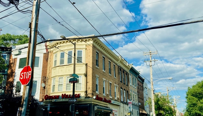 Queen Village Food Market