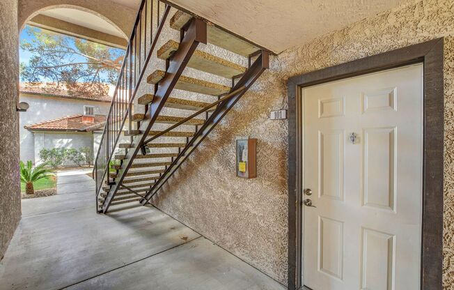 Downstairs 1 Bedroom Condo!!