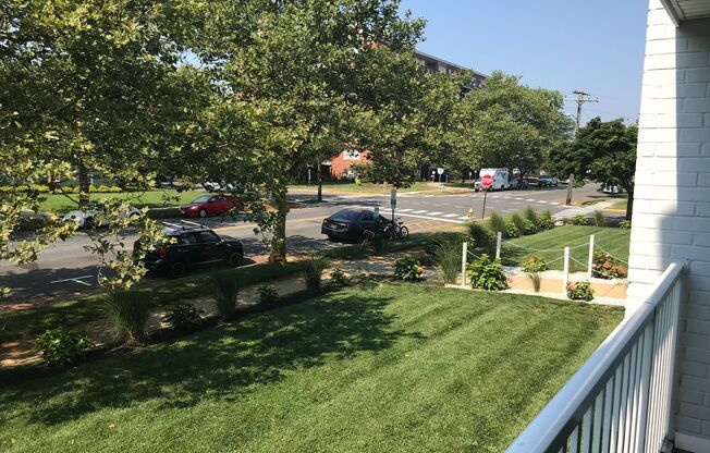 1 bed, 1 bath, 566 sqft, $2,123, Unit 214